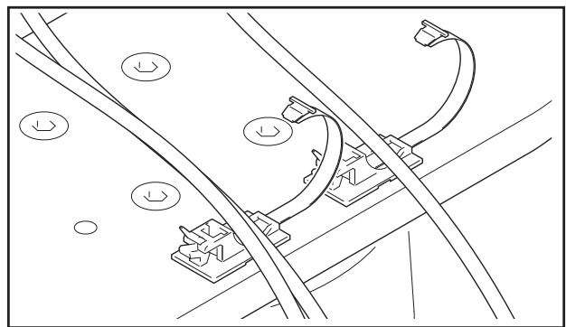 PIONEER PDK-TS36B - Kabelbinders gebruiken - 2