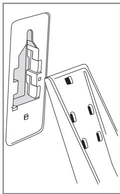 PIONEER XW-NAW1-K - Anbringen der Beine für die Tisch-Platzierung - 1