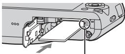 PIONEER VSX-422-K - Indsættelse af et hukommelseskort (sælges separat) - 2