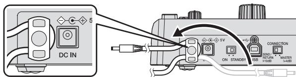 PIONEER RMX-1000-W - Utilisation du crochet de cordon - 2