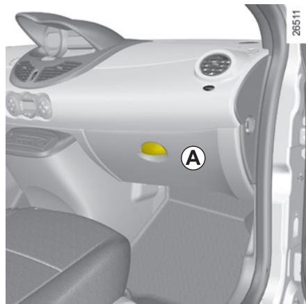 RENAULT NOUVELLE TWINGO NIGHT&DAYS - Prise accessoires - 1