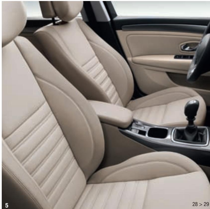 RENAULT LAGUNA ESTATE - PRIVILège - 3