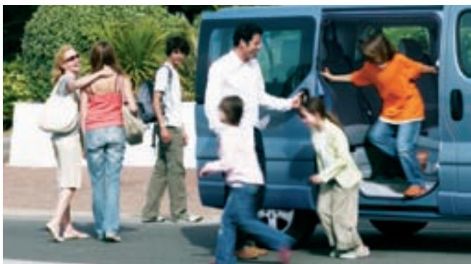 RENAULT TRAFIC GENERATION - 4