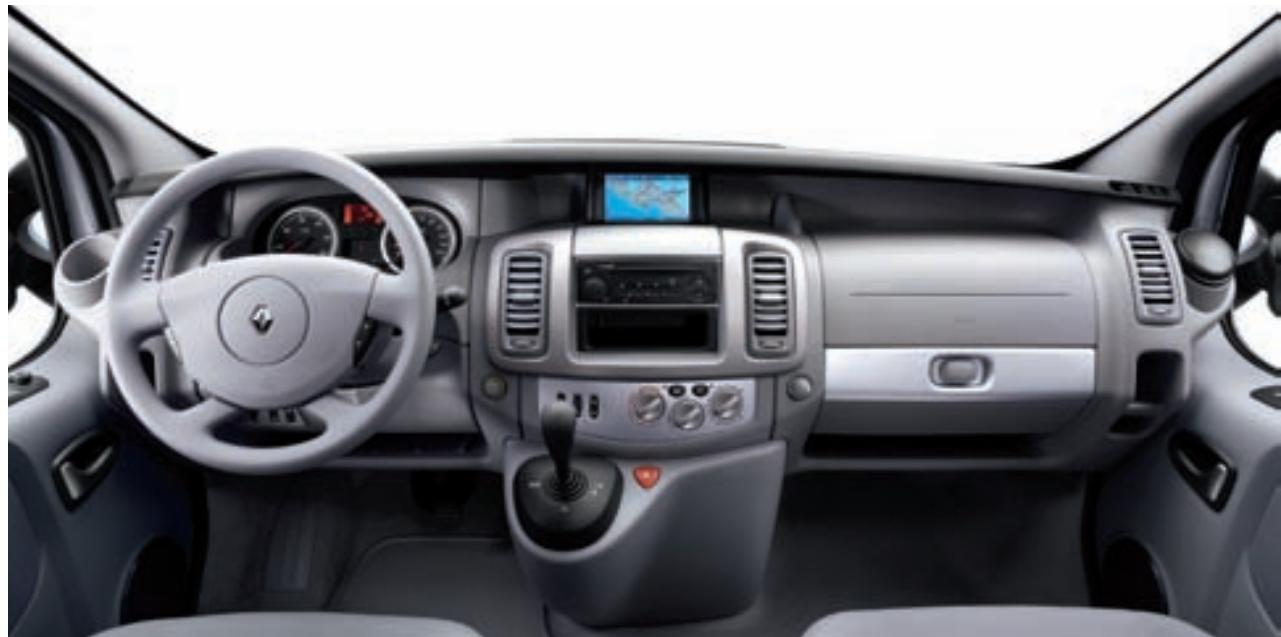 RENAULT TRAFIC PASSENGER - Configurations lit et extension de lit déployé - 3
