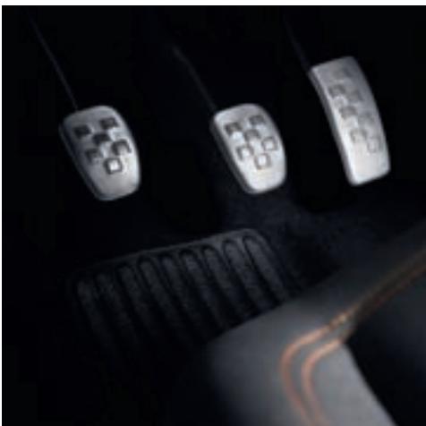 RENAULT TWINGO SPORT - Le SPORT en MAIN - 4