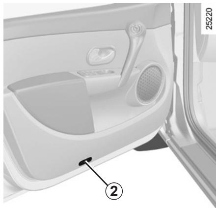 RENAULT CLIO 3 PHASE 2 - Plafonnier - 1