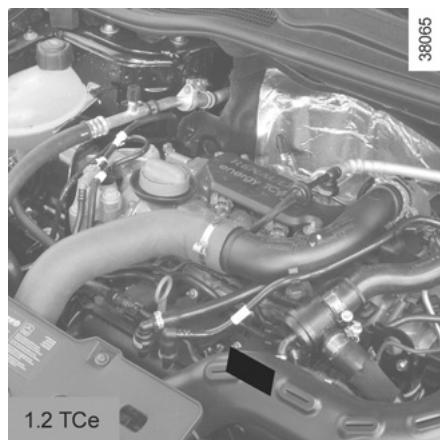 RENAULT CLIO IV ESTATE - Plaques d'identification moteur - 4