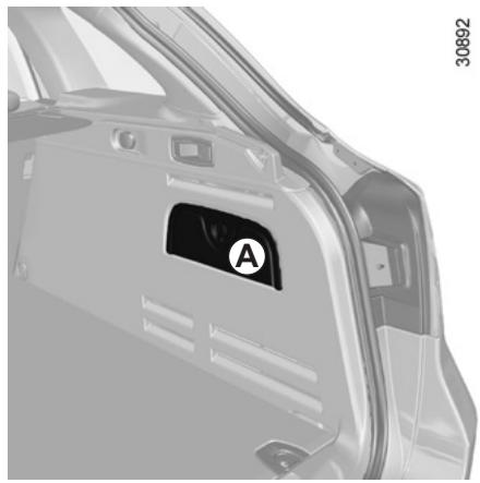 RENAULT LAGUNA III - FEUX ARRÈRE ET LATERAUX : remplacement des lampes (3/5) - 3