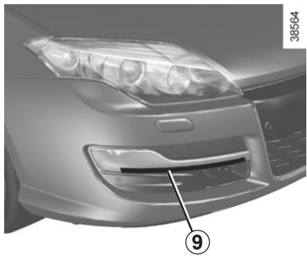 RENAULT LAGUNA III ESTATE - PROJECTEURS AVANT : remplacement des lampes (3/3) - 1