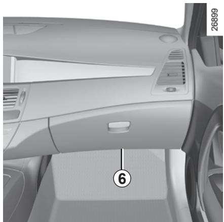 RENAULT LAGUNA III ESTATE - ÉCLAIRAGE INTÉRIEUR (2/2) - 1