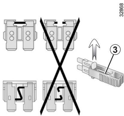 RENAULT TWINGO II RESTYLE - Compartment à fusibles - 3