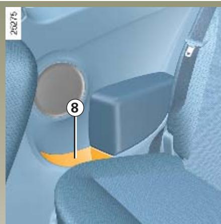 RENAULT CLIO 2 2005 - RANGEMENTS PINCE, POSSIBILITÉ CHANGEMENTS / AMÉNAGEMENTS HABITACLE (suite) - 4