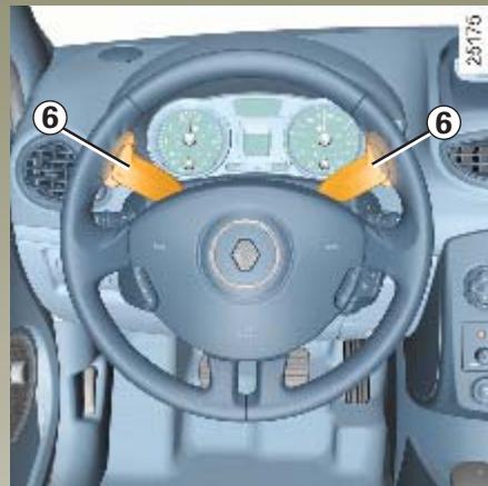 RENAULT CLIO 2 2005 - Afficheur - 1