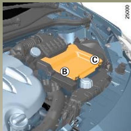 RENAULT CLIO 2 2005 - Accès à la batterie - 3