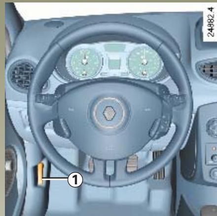 RENAULT CLIO 2 2005 - CAPOT MOTEUR - 1