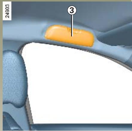 RENAULT CLIO 2 2005 - RANGEMENTS À L'ARRIÈRE/ AMÉNAGEMENTS HABITACLE - 4