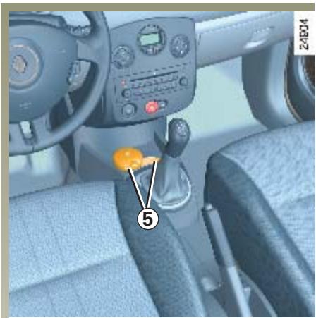 RENAULT CLIO 2 2005 - RANGEMENTS PINCE, POSSIBILITÉ CHANGEMENTS / AMÉNAGEMENTS HABITACLE (suite) - 2