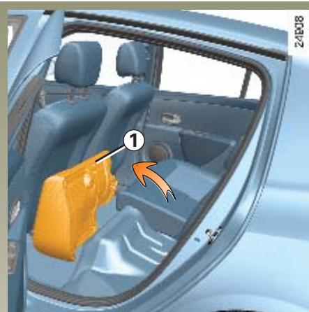 RENAULT CLIO 2 2005 - Pour rabattre l'assise - 1