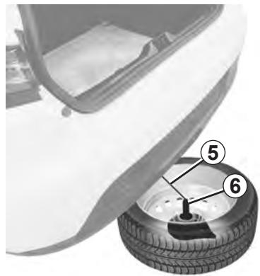 RENAULT CLIO 4 2012 - Véhicule équipé d'une roue de secours différente des quatre autres roues : - 3