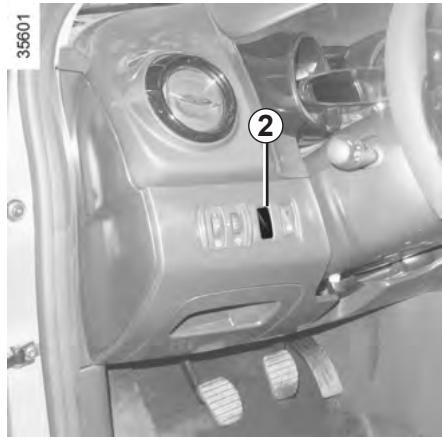 RENAULT CLIO 4 2013 - Réglage du volume sonore de l'aide au parking - 1