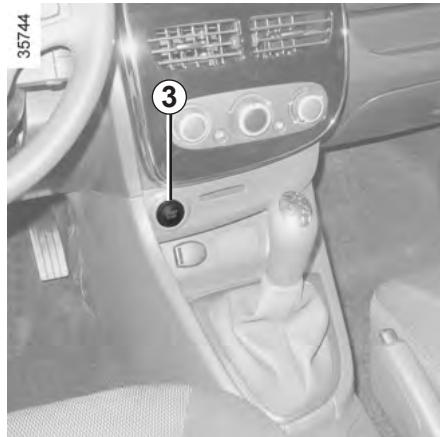RENAULT CLIO 4 2013 - Odeur persistante de carburant - 1