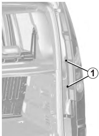 RENAULT KANGOO 2 2011 - FEUX ARRÈRE : remplacement des lampes (1/3) - 1