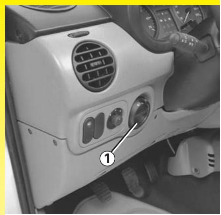 RENAULT KANGOO 2 ELECTRIQUE - RÉGLAGE ÉLECTRIQUE DE LA HAUTEUR DES FAISCEAUX - 1