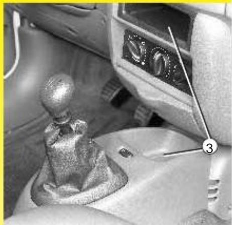 RENAULT KANGOO 2002 - Boite à GANTS - rangements - 3