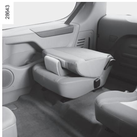 RENAULT KANGOO BE BOP 2012 - Pour régler l'inclinaison du dossier - 1
