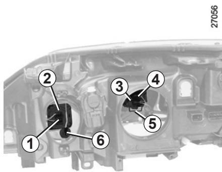 RENAULT LAGUNA 3 2011 - PROJECTEURS LAMPES HALOGENE : remplacement des lampes - 2