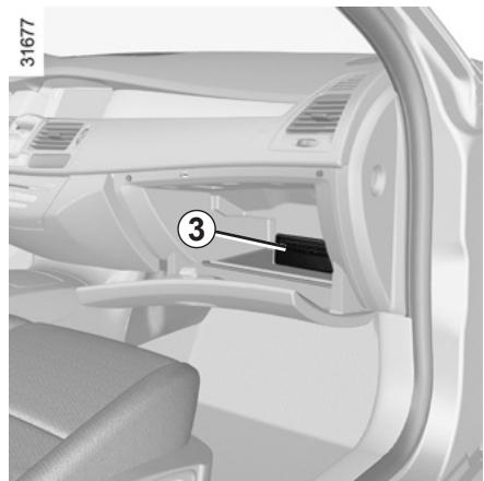 RENAULT LAGUNA 3 COUPE - Utilisation du téléphone - 3