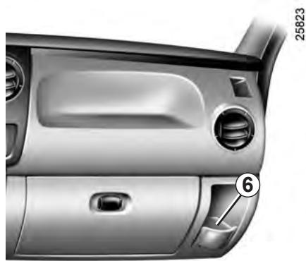 RENAULT MASTER 3 FOURGON 2007 - Allume-cigares avant - 2