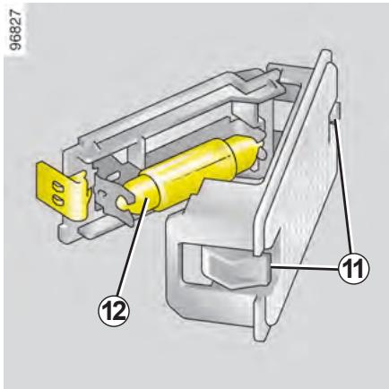 RENAULT MASTER 3 FOURGON 2007 - ÉCLAIRAGE INTÉRIEUR : remplacement des lampes (suite) - 2