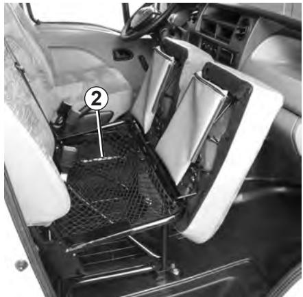 RENAULT MASTER 3 FOURGON 2007 - RANGEMENTS DANS L'HABITACLE (suite) - 1