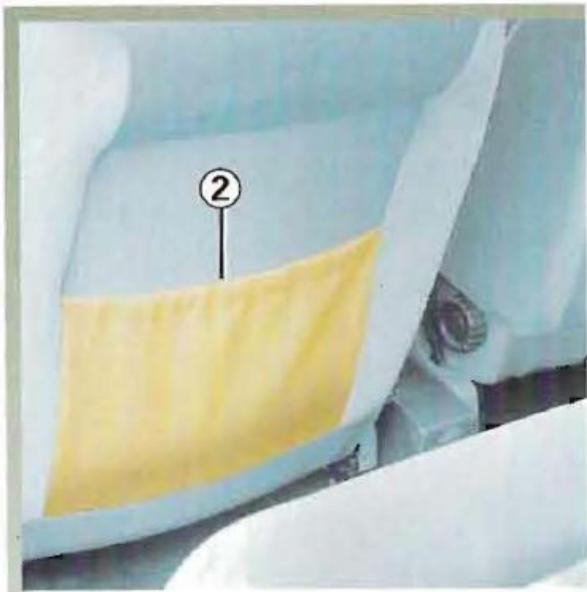 RENAULT MEGANE 1 - RANGEMENTS (suite) - 2