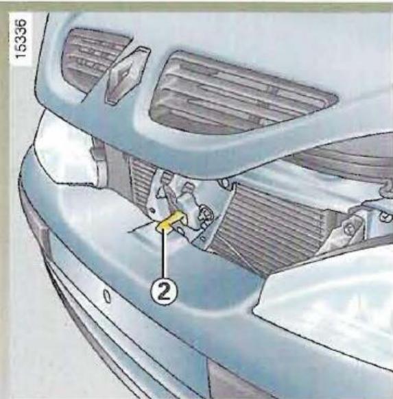 RENAULT MEGANE 1 - CAPOT MOTEUR - 2
