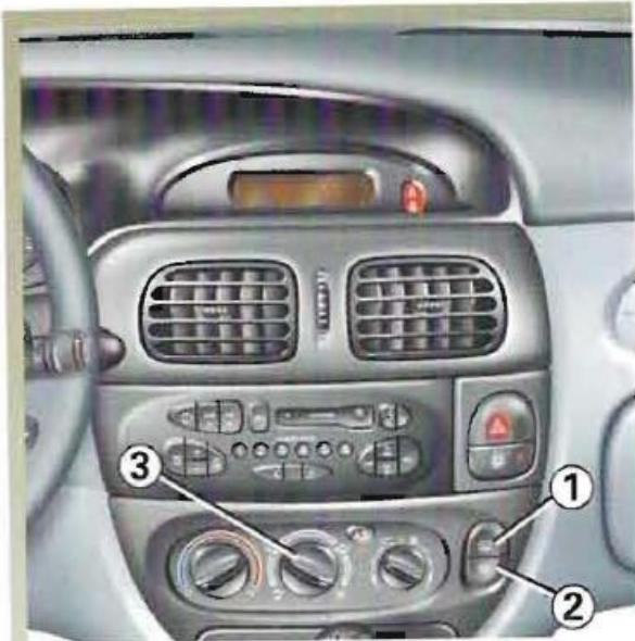 RENAULT MEGANE 1 - DEGIVRAGE / DESEMBUAGE - 1
