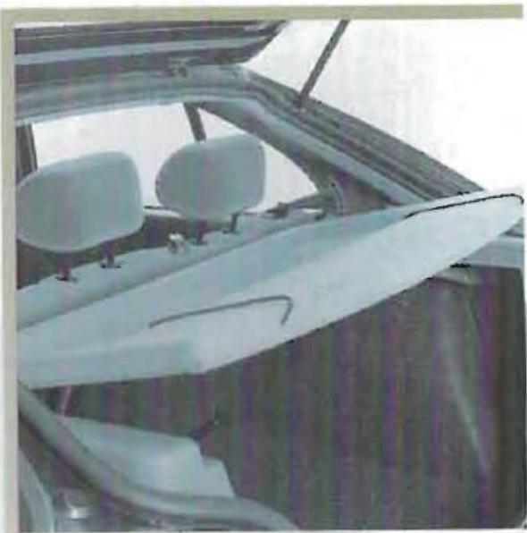 RENAULT MEGANE 1 - Rangements dans le coffre - 2