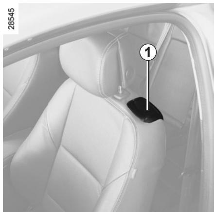 RENAULT MEGANE 3 2010 - SIÉGES AVANT : ACCès AUX PLACES ARRIÈRE - 1
