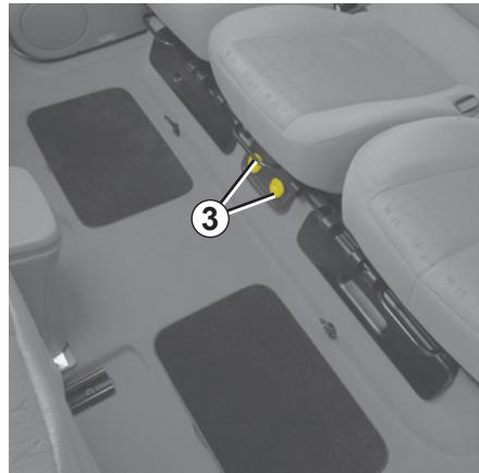RENAULT SCENIC 2 2006 - Prise accessoires 3 - 1