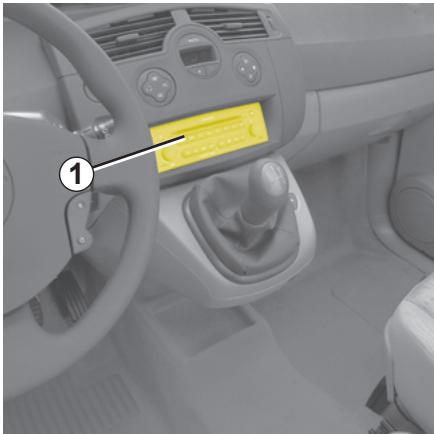 RENAULT SCENIC 2 2006 - Remplacement de la pile - 2