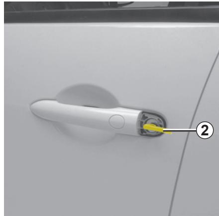 RENAULT SCENIC 2 2006 - Utilisation de la clé de secours intégrée 2 à la carte renault - 1