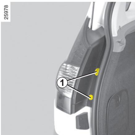 RENAULT SCENIC 2 2008 - FEUX ARRIÈRE : remplacement des lampes - 1