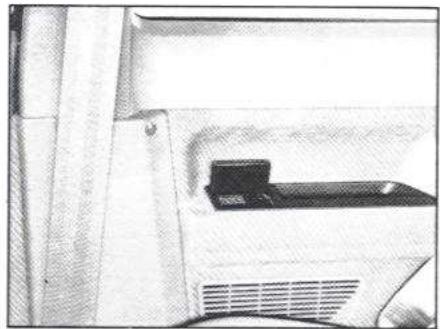 RENAULT SUPER 5 - Allume-cigares - 1