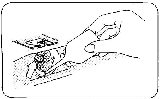 TOSHIBA 4070 - Pour enlever le support de PIED de BICHE - 6