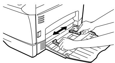 TOSHIBA E-STUDIO150 - Réglez les guide-papier à la largeur du papier/copie. Placez le papier/copie (face à copier vers le bas) entièrement sur le bypass. - 2