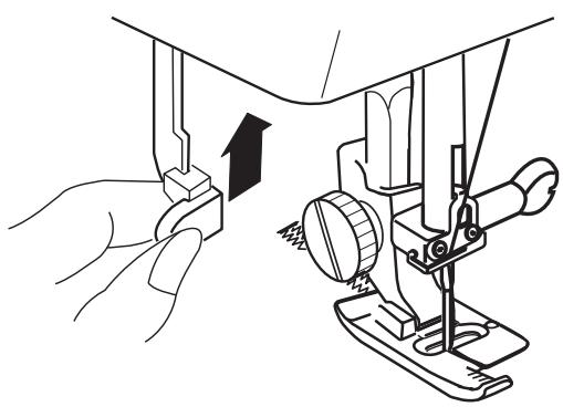 HUSQVARNA EMERALD 118 - Manual Buttonhole - 4