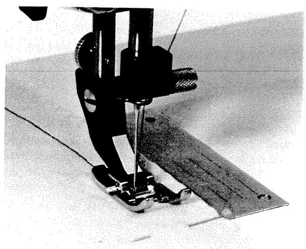 HUSQVARNA OPTIMA 150 - Top Stitching - 2