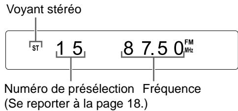 JVC NX-F4B - Appuyez sur [FM/AM] pour selectionner "FM" ou "AM" sur l'écran de visualisation. - 1