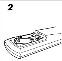 JVC QP-D5AL - Einlagen der Batterien in die Fernbedienung - 2